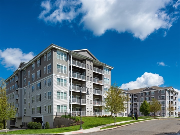 Available Properties CBRE Deal Flow